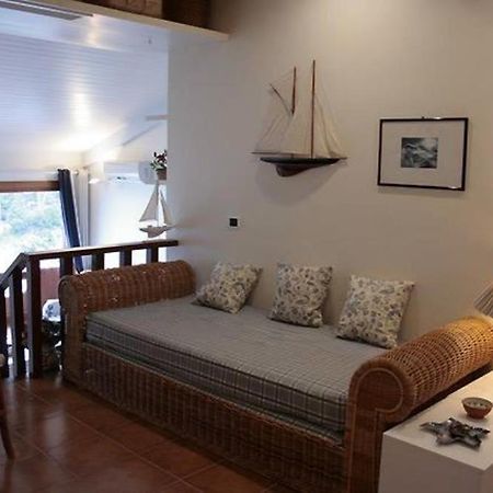 Appartamento "Casa Girasole" Con Accesso Diretto Alla Spiaggia Porto Santo Stefano  Exterior foto